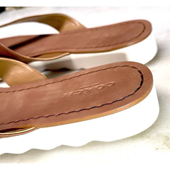 Coach Women's Tan Brown Shelly Signature Turn lock Thong Flip Flops Sandals 7.5 - Picture 8 of 13